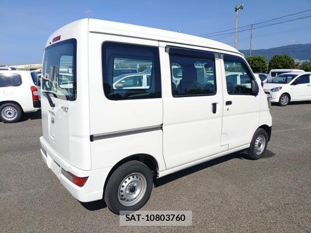 Daihatsu HIJET CARGO 2018-08 8768966-2
