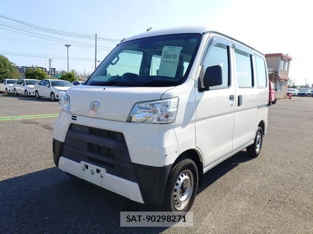 Daihatsu HIJET CARGO 2018-08 8768967-1