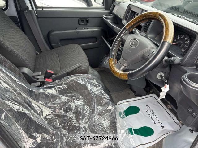 Daihatsu HIJET CARGO 2019-11 8769622-5
