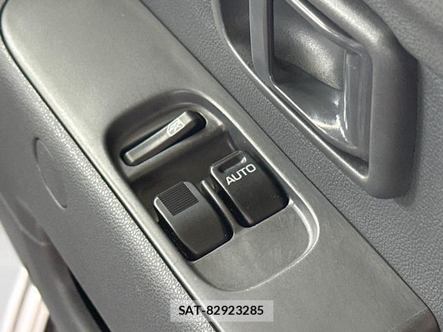 Daihatsu HIJET CARGO 2013-05 8769756-15