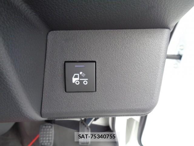 Daihatsu HIJET TRUCK 2026-03 8769144-4