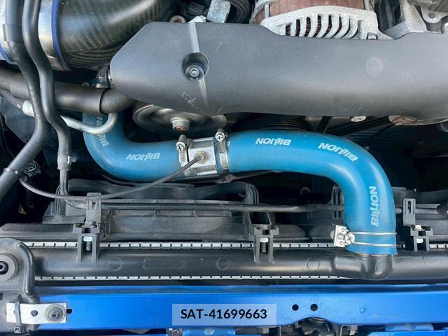 Subaru IMPREZA 2010-02 8769946-4