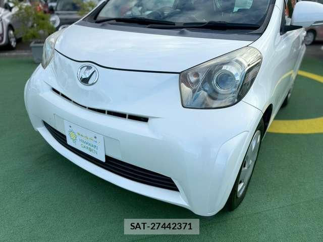 Toyota IQ 2009-02 8769981-16