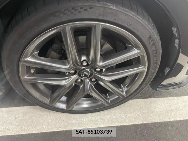Lexus IS 2014-01 8769279-4