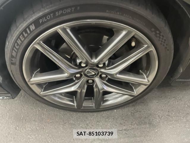 Lexus IS 2014-01 8769279-5