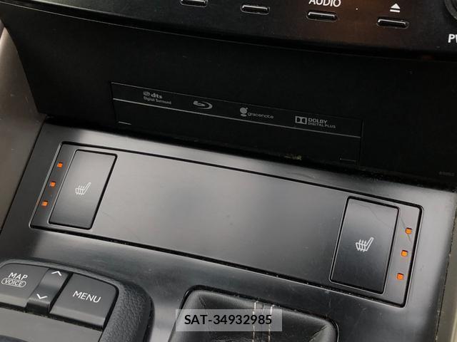 Lexus IS 2013-06 8769826-19