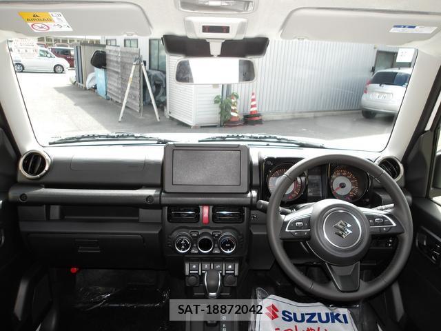 Suzuki JIMNY 2025-09 8769793-2