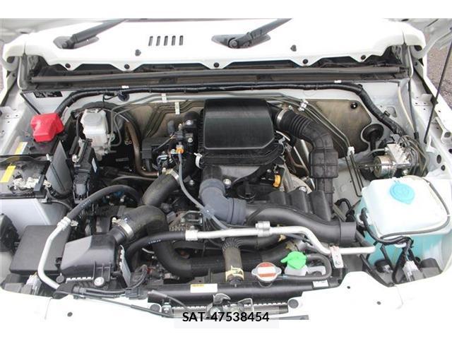 Suzuki JIMNY 2024-09 8769761-7