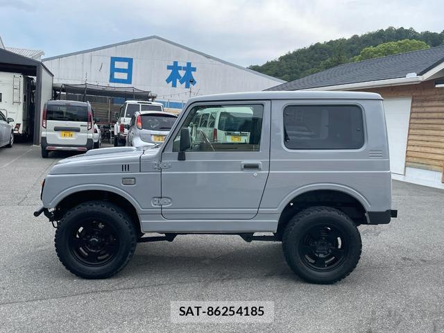 Suzuki JIMNY 1997 8769794-4