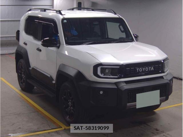 Toyota Land Cruiser FJ 2026-06 8769924-0