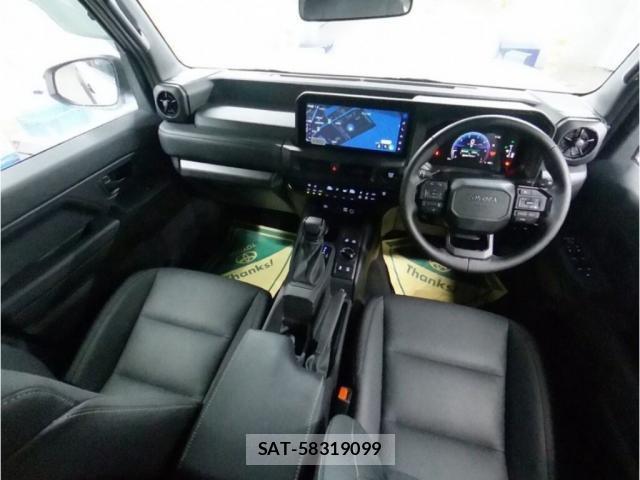 Toyota Land Cruiser FJ 2026-06 8769924-2