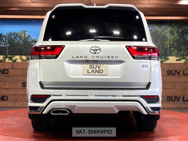 Toyota LAND CRUISER 2023-09 8769803-14