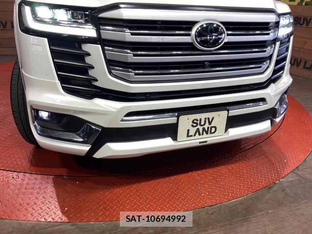 Toyota LAND CRUISER 2023-09 8769803-2