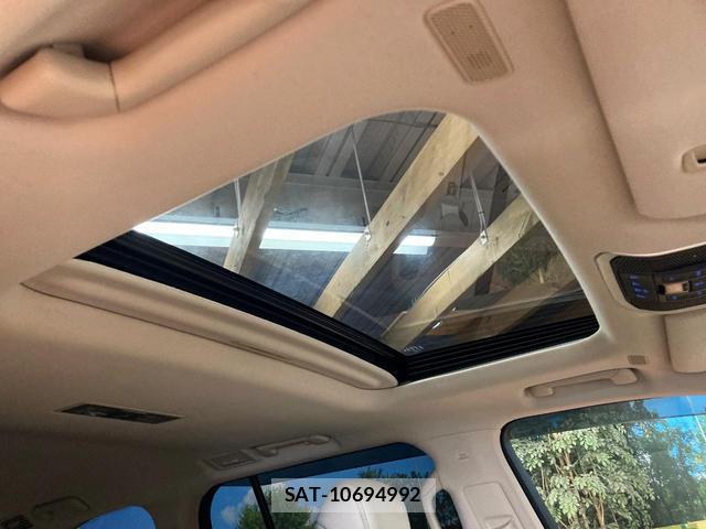 Toyota LAND CRUISER 2023-09 8769803-3
