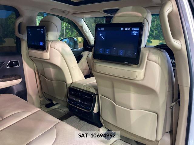 Toyota LAND CRUISER 2023-09 8769803-4