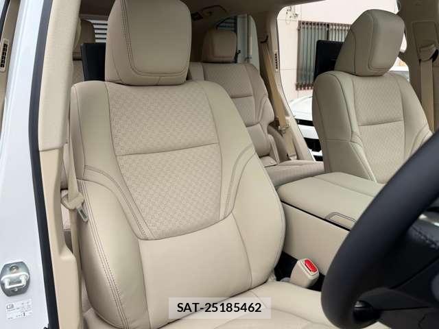 Toyota LAND CRUISER 2026-06 8770114-3