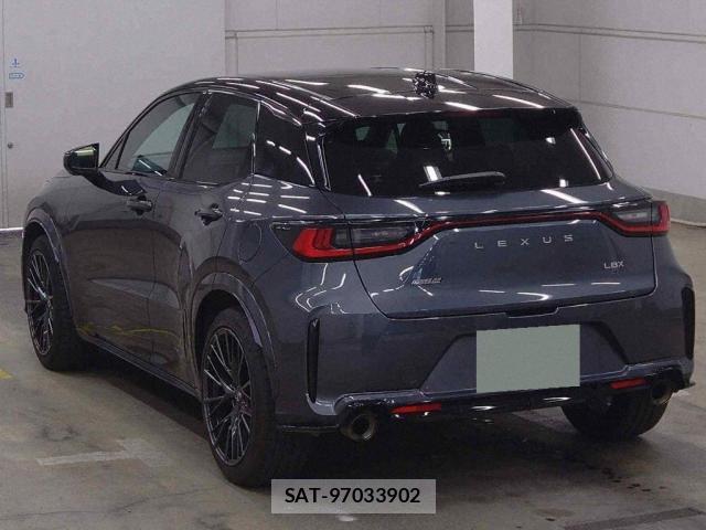 Lexus LBX 2025-05 8769662-4