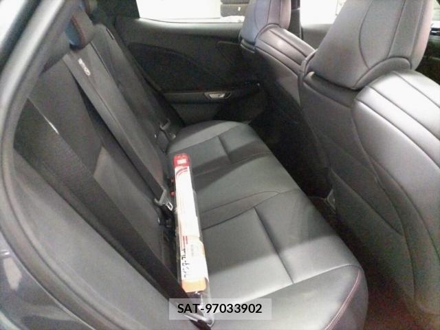 Lexus LBX 2025-05 8769662-5