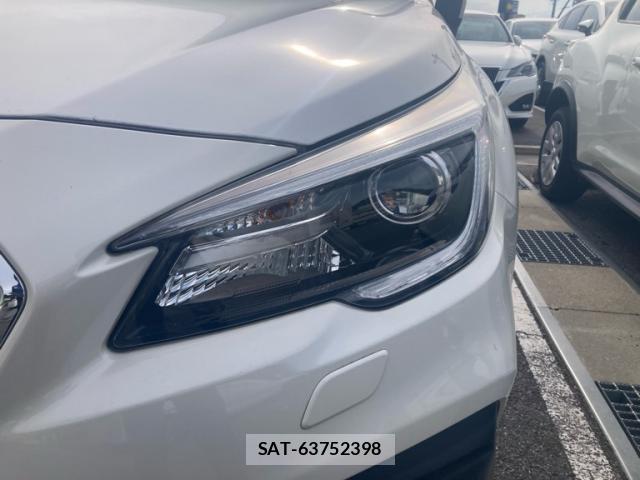 Subaru OUTBACK 2020-01 8769167-13