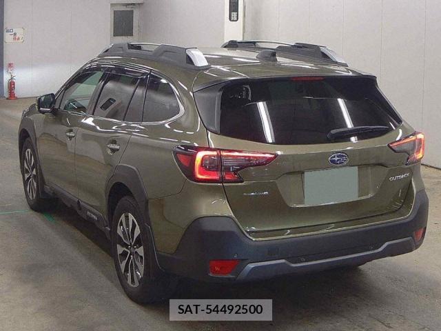 Subaru OUTBACK 2024-10 8769679-4