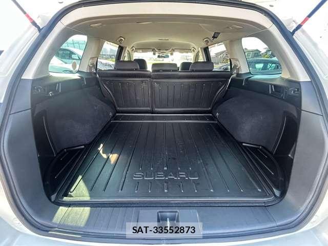 Subaru LEGACY TOURING WAGON 2011-08 8769940-18