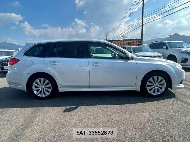 Subaru LEGACY TOURING WAGON 2011-08 8769940-3