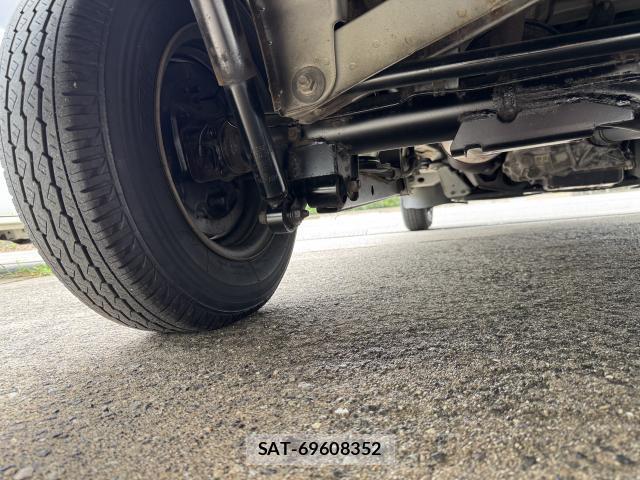 Toyota LITEACE VAN 2015-07 8769291-10