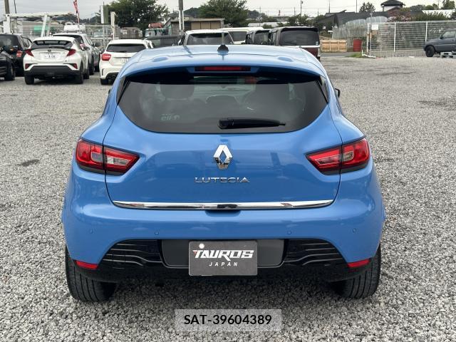 Renault LUTECIA 2014-02 8770123-5