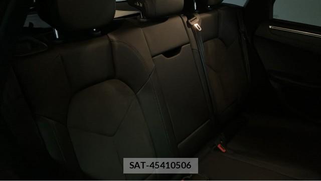 Porsche MACAN 2020-06 8769602-6