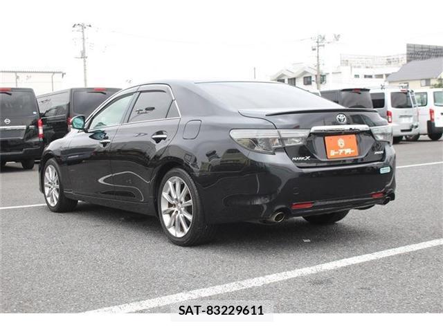 Toyota MARK X 2016-11 8769764-11