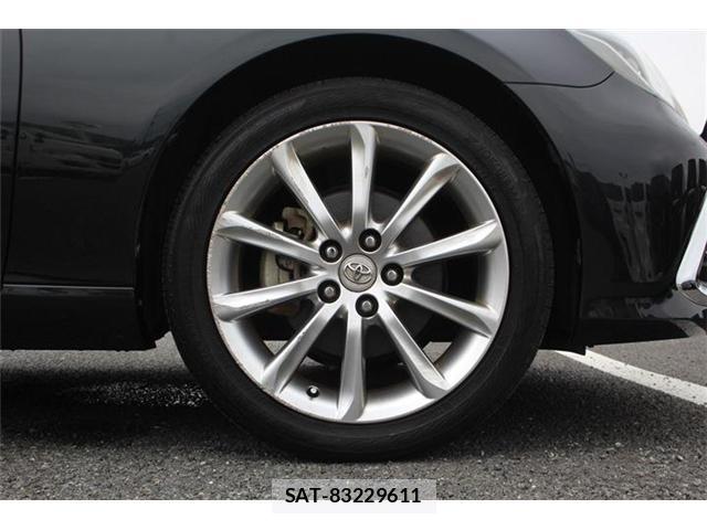 Toyota MARK X 2016-11 8769764-15