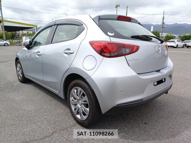 Mazda MAZDA2 2021-08 8768930-5