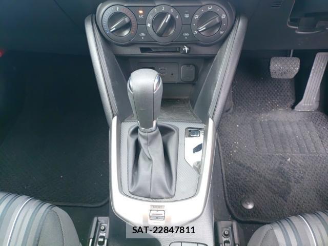 Mazda MAZDA2 2021-08 8768931-11