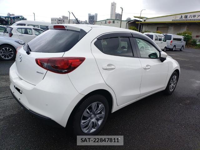 Mazda MAZDA2 2021-08 8768931-4
