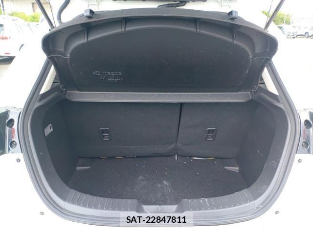 Mazda MAZDA2 2021-08 8768931-7