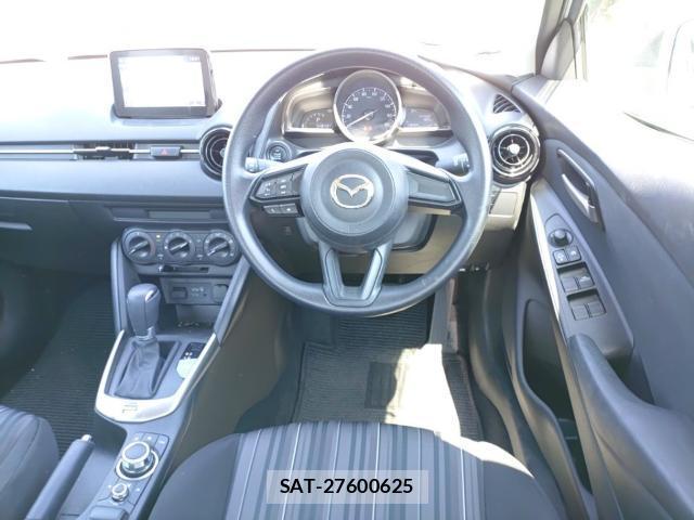 Mazda MAZDA2 2021-08 8768956-2