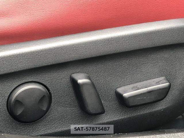 Mazda MAZDA3 2019-09 8769829-18