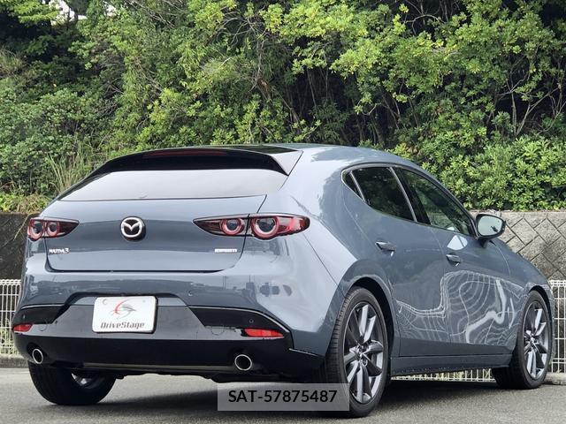 Mazda MAZDA3 2019-09 8769829-3