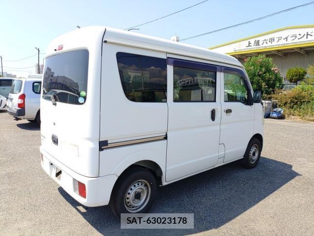 Mitsubishi MINICAB VAN 2019-08 8768964-2