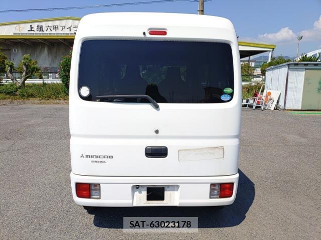 Mitsubishi MINICAB VAN 2019-08 8768964-3
