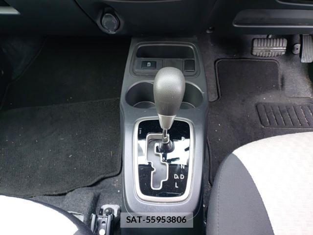 Mitsubishi MIRAGE 2017-09 8768933-11