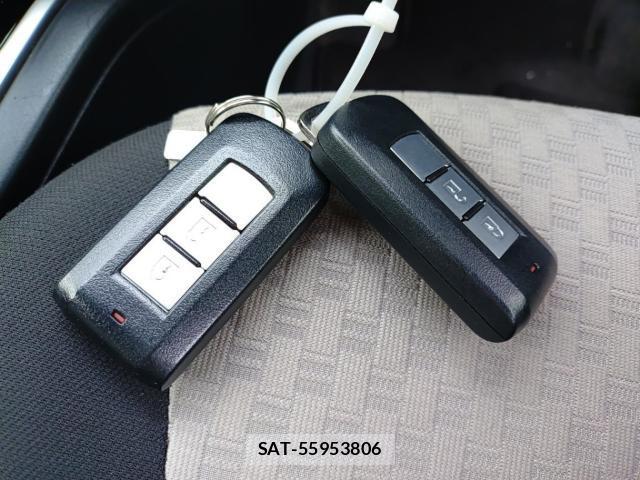 Mitsubishi MIRAGE 2017-09 8768933-14