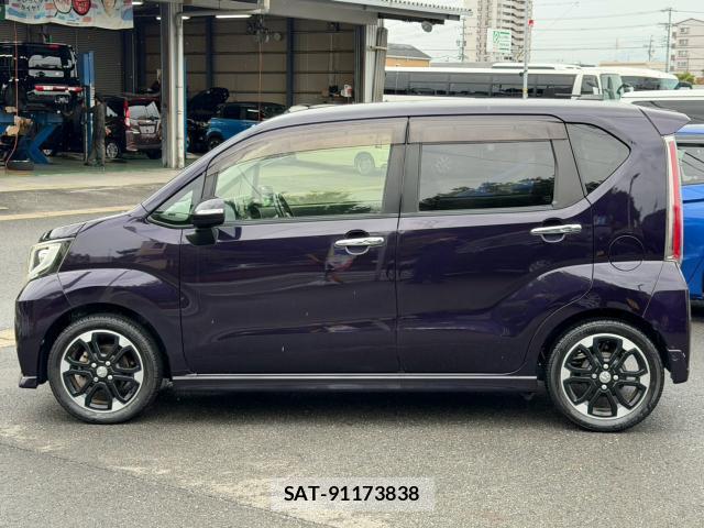Daihatsu MOVE 2015-08 8769492-11
