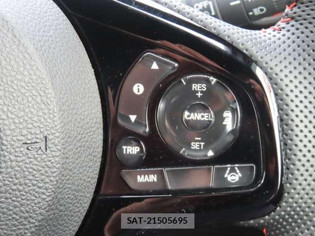 Honda N-ONE 2025-10 8769813-17