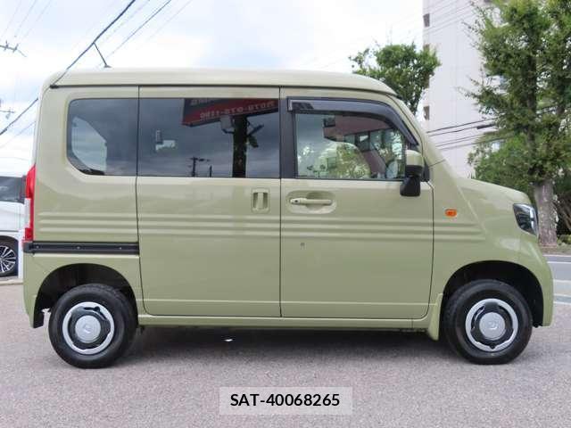 Honda N-VAN 2023-05 8769815-6