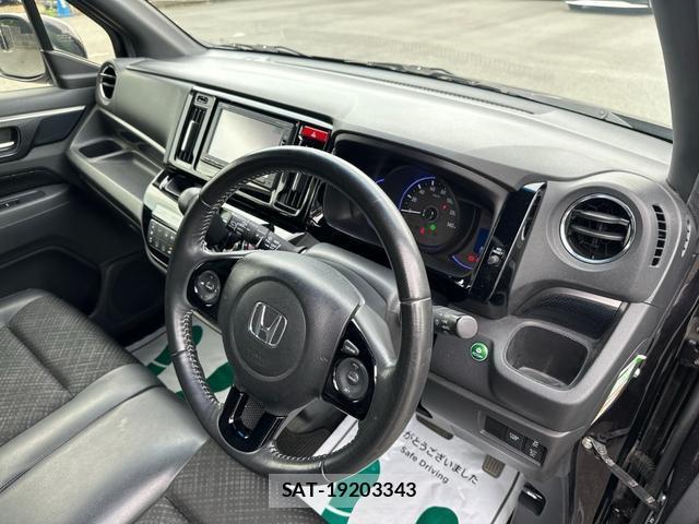 Honda N-WGN 2016-06 8769737-12