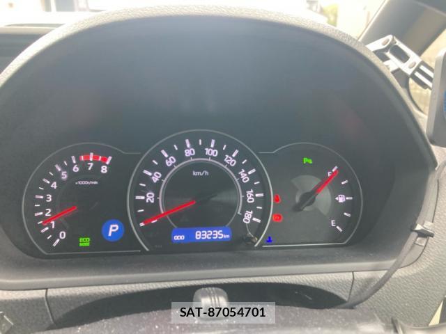 Toyota NOAH 2019-04 8768783-11