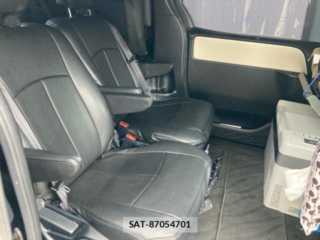 Toyota NOAH 2019-04 8768783-9