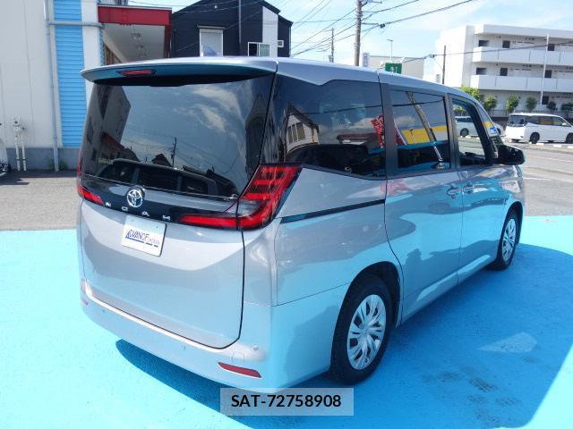 Toyota NOAH 2023-07 8769625-3