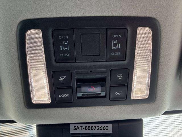 Toyota NOAH 2024-04 8769669-13